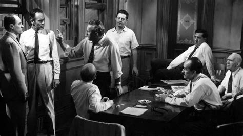 12 Angry Men İki Günlük Bir Mahkeme Dramı ve Gerilimi!